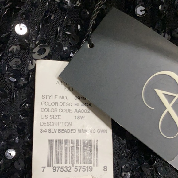 Adrianna Papell black scoop back long sleeve dress - Picture 3 of 5